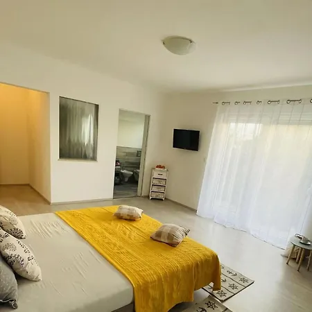 New White Villa, 60 M², Pool
