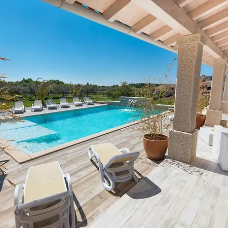 アパート New White Villa, 60 M², Pool *